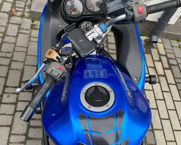 Синий Кавасаки ER-6F, объемом двигателя 0.65 л и пробегом 58 тыс. км за 3900 $, фото 5 на Automoto.ua