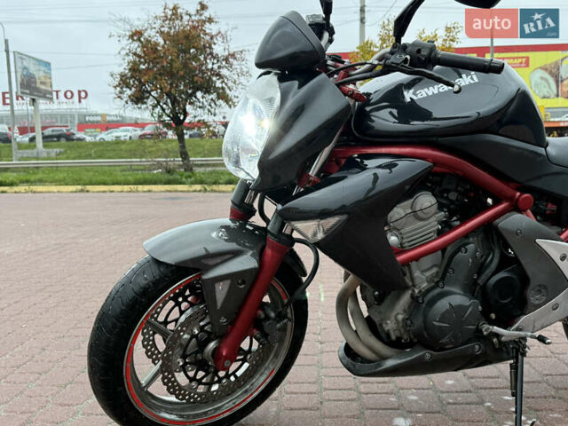 Чорний Кавасакі ER-6N, об'ємом двигуна 0.65 л та пробігом 40 тис. км за 3500 $, фото 9 на Automoto.ua