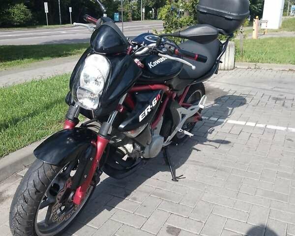 Чорний Кавасакі ER-6N, об'ємом двигуна 0.65 л та пробігом 47 тис. км за 4100 $, фото 7 на Automoto.ua