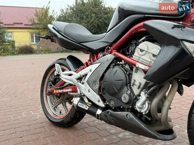Чорний Кавасакі ER-6N, об'ємом двигуна 0.65 л та пробігом 40 тис. км за 3500 $, фото 2 на Automoto.ua
