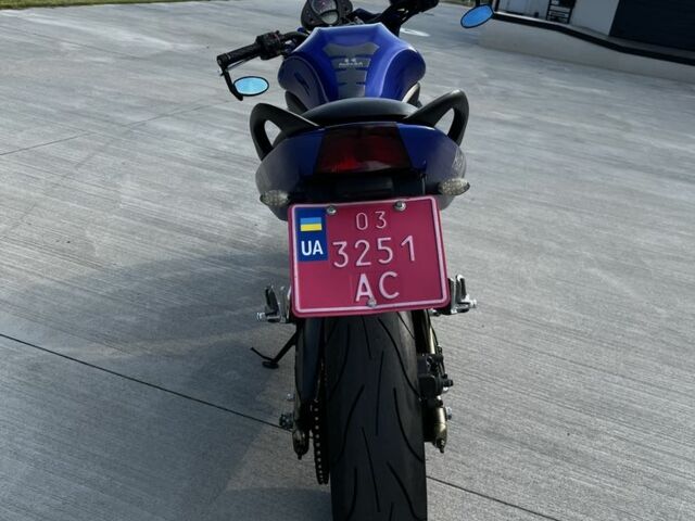 Кавасакі ER-6N, об'ємом двигуна 0.65 л та пробігом 0 тис. км за 3599 $, фото 2 на Automoto.ua