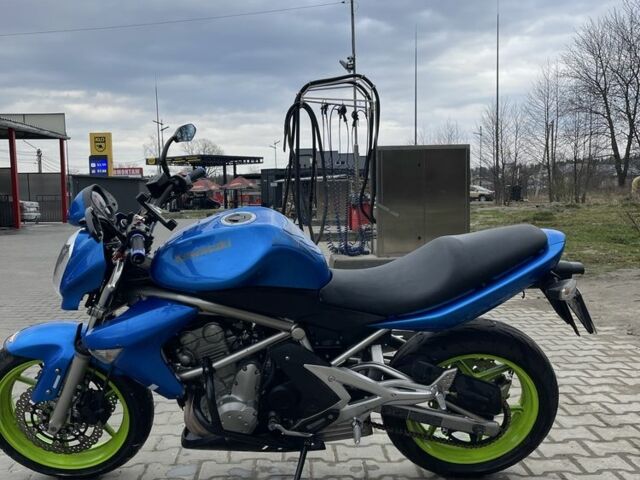 Кавасаки ER-6N, объемом двигателя 0.65 л и пробегом 0 тыс. км за 4150 $, фото 1 на Automoto.ua