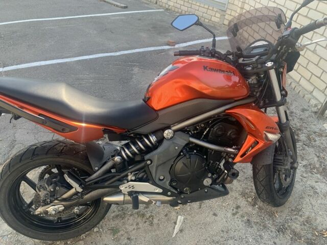 Кавасакі ER-6N, об'ємом двигуна 0.65 л та пробігом 0 тис. км за 3600 $, фото 9 на Automoto.ua