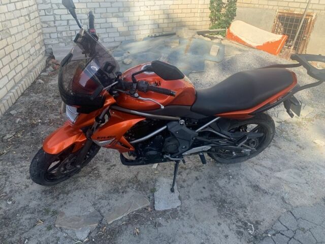 Кавасакі ER-6N, об'ємом двигуна 0.65 л та пробігом 0 тис. км за 3600 $, фото 8 на Automoto.ua