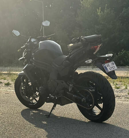 Кавасаки ER-6N, объемом двигателя 0.65 л и пробегом 20 тыс. км за 5190 $, фото 10 на Automoto.ua