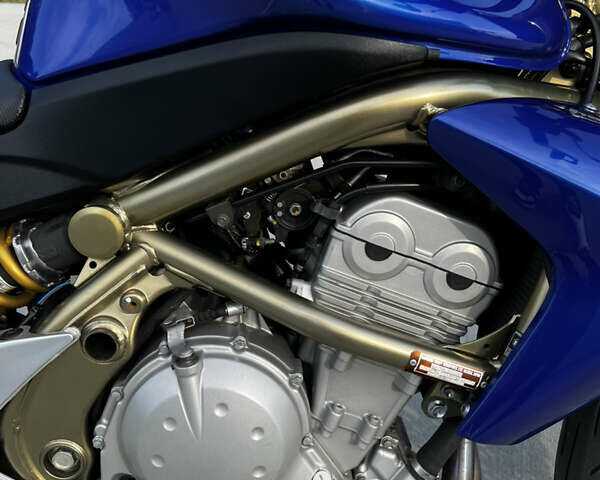 Кавасакі ER-6N, об'ємом двигуна 0.65 л та пробігом 42 тис. км за 3699 $, фото 7 на Automoto.ua