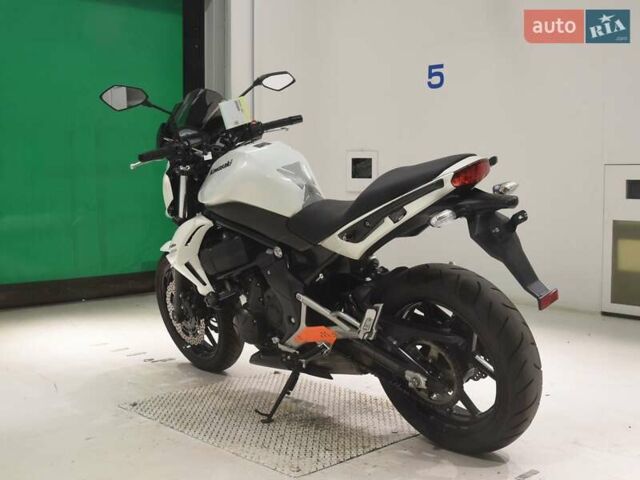 Кавасаки ER-6N, объемом двигателя 0 л и пробегом 30 тыс. км за 4800 $, фото 4 на Automoto.ua