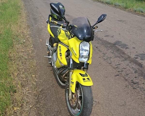 Жовтий Кавасакі ER-6N, об'ємом двигуна 0.65 л та пробігом 12 тис. км за 4000 $, фото 2 на Automoto.ua