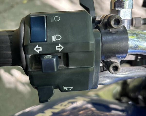 Синий Кавасаки ER 500A, объемом двигателя 0.5 л и пробегом 10 тыс. км за 3199 $, фото 9 на Automoto.ua