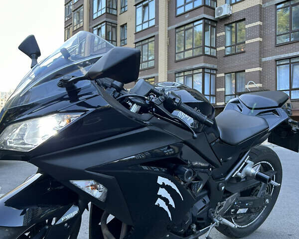 Черный Кавасаки EX 300, объемом двигателя 0.3 л и пробегом 18 тыс. км за 5300 $, фото 1 на Automoto.ua