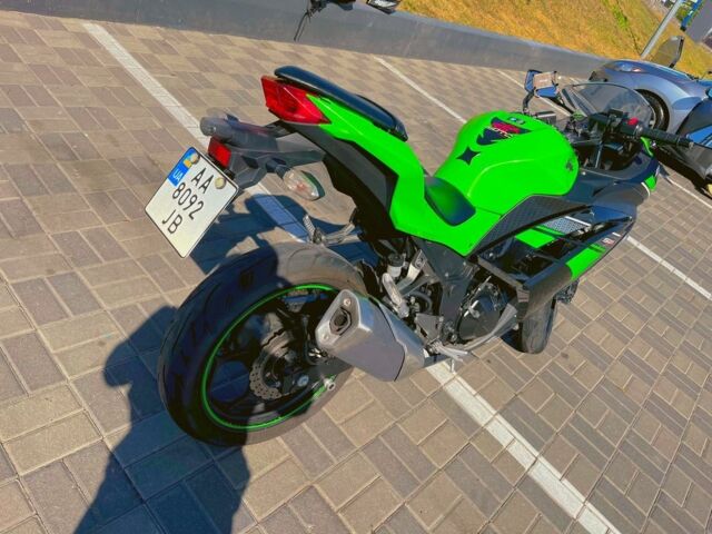 Кавасакі EX 300, об'ємом двигуна 0.3 л та пробігом 0 тис. км за 3000 $, фото 3 на Automoto.ua