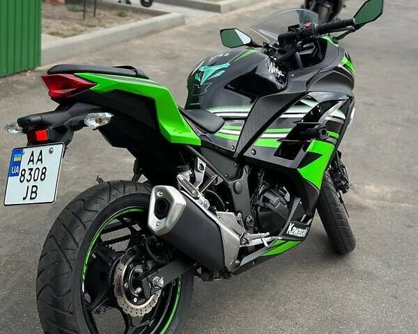 Зеленый Кавасаки EX 300, объемом двигателя 0.3 л и пробегом 5 тыс. км за 5200 $, фото 2 на Automoto.ua