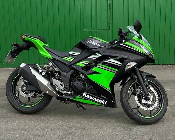 Зеленый Кавасаки EX 300, объемом двигателя 0.3 л и пробегом 5 тыс. км за 5200 $, фото 5 на Automoto.ua
