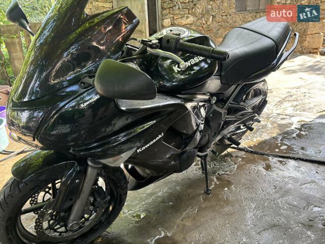Черный Кавасаки EX 650, объемом двигателя 0.65 л и пробегом 13 тыс. км за 4700 $, фото 2 на Automoto.ua