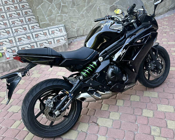 Черный Кавасаки EX 650, объемом двигателя 0.65 л и пробегом 20 тыс. км за 4500 $, фото 1 на Automoto.ua