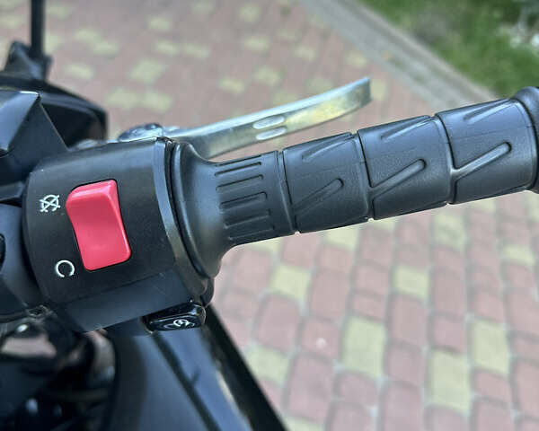 Черный Кавасаки EX 650, объемом двигателя 0.65 л и пробегом 20 тыс. км за 4500 $, фото 7 на Automoto.ua