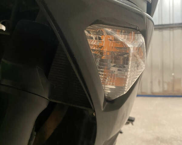 Черный Кавасаки EX 650, объемом двигателя 0.65 л и пробегом 13 тыс. км за 6900 $, фото 4 на Automoto.ua