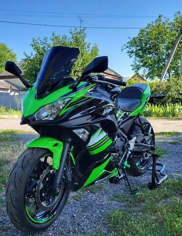 Кавасаки EX 650, объемом двигателя 0.65 л и пробегом 26 тыс. км за 7000 $, фото 2 на Automoto.ua