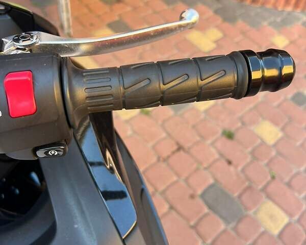 Кавасаки EX 650, объемом двигателя 0.65 л и пробегом 4 тыс. км за 8200 $, фото 8 на Automoto.ua