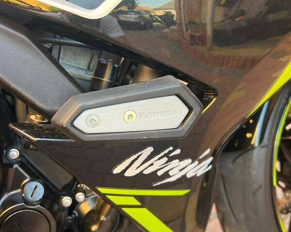 Кавасаки EX 650, объемом двигателя 0.65 л и пробегом 4 тыс. км за 8200 $, фото 5 на Automoto.ua