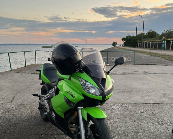 Зеленый Кавасаки EX 650, объемом двигателя 0.65 л и пробегом 19 тыс. км за 4300 $, фото 4 на Automoto.ua