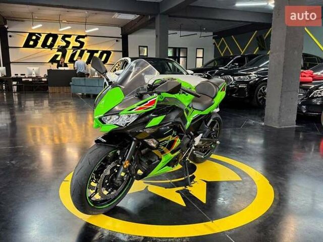 Зеленый Кавасаки EX 650, объемом двигателя 0.65 л и пробегом 13 тыс. км за 8800 $, фото 2 на Automoto.ua