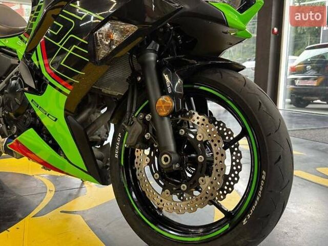Зеленый Кавасаки EX 650, объемом двигателя 0.65 л и пробегом 13 тыс. км за 8800 $, фото 10 на Automoto.ua