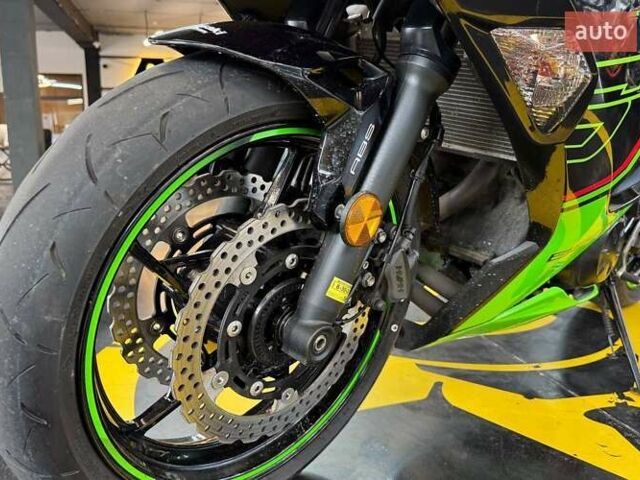Зеленый Кавасаки EX 650, объемом двигателя 0.65 л и пробегом 13 тыс. км за 8800 $, фото 9 на Automoto.ua