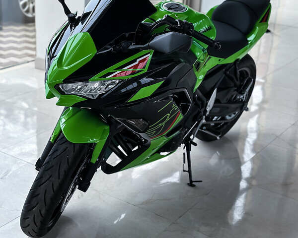 Зеленый Кавасаки EX 650, объемом двигателя 0.65 л и пробегом 12 тыс. км за 7350 $, фото 1 на Automoto.ua