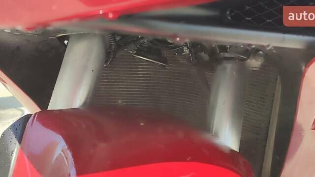 Червоний Кавасакі GTR 1400, об'ємом двигуна 1.4 л та пробігом 46 тис. км за 10000 $, фото 1 на Automoto.ua