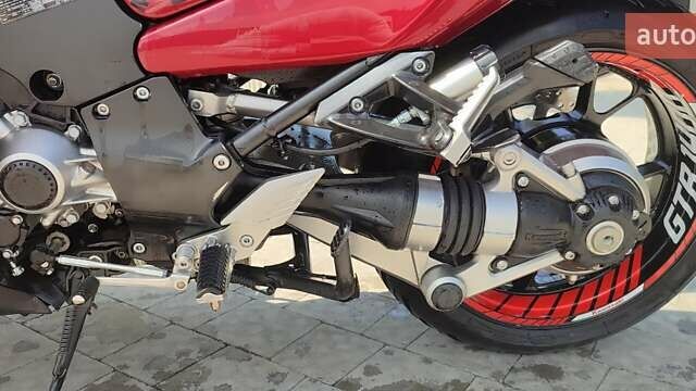 Червоний Кавасакі GTR 1400, об'ємом двигуна 1.4 л та пробігом 46 тис. км за 10000 $, фото 8 на Automoto.ua