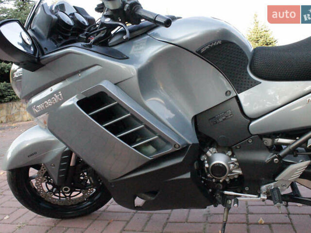 Кавасаки GTR 1400, объемом двигателя 1.4 л и пробегом 48 тыс. км за 8500 $, фото 15 на Automoto.ua