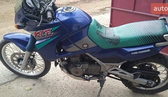 Синий Кавасаки KLE 500, объемом двигателя 0.5 л и пробегом 42 тыс. км за 2000 $, фото 1 на Automoto.ua