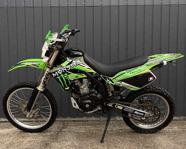 Зеленый Кавасаки KLX 250, объемом двигателя 0.25 л и пробегом 28 тыс. км за 4200 $, фото 10 на Automoto.ua