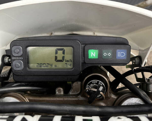 Зеленый Кавасаки KLX 250, объемом двигателя 0.25 л и пробегом 28 тыс. км за 4200 $, фото 6 на Automoto.ua