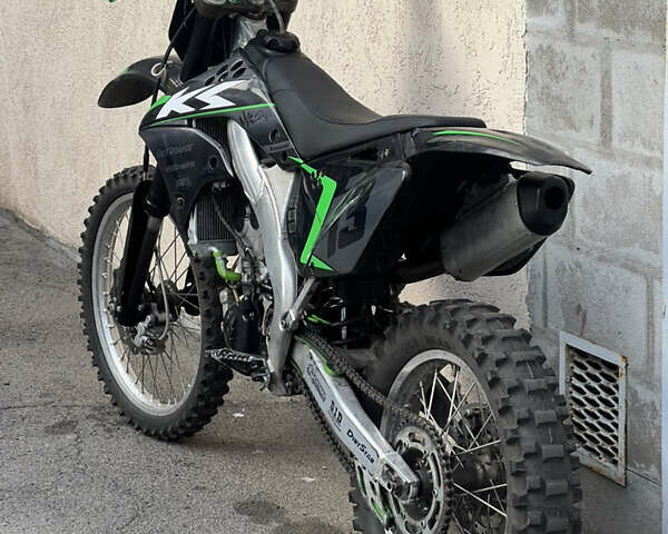 Чорний Кавасакі KX 250F, об'ємом двигуна 0 л та пробігом 1 тис. км за 2500 $, фото 4 на Automoto.ua