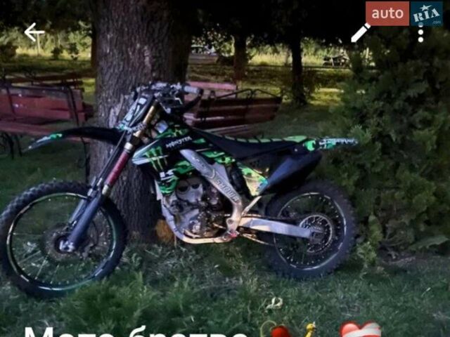 Кавасаки KX 250F, объемом двигателя 0 л и пробегом 1 тыс. км за 2100 $, фото 2 на Automoto.ua