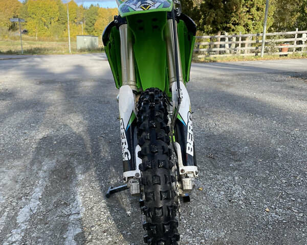 Кавасаки KX 250F, объемом двигателя 0 л и пробегом 1 тыс. км за 3000 $, фото 10 на Automoto.ua