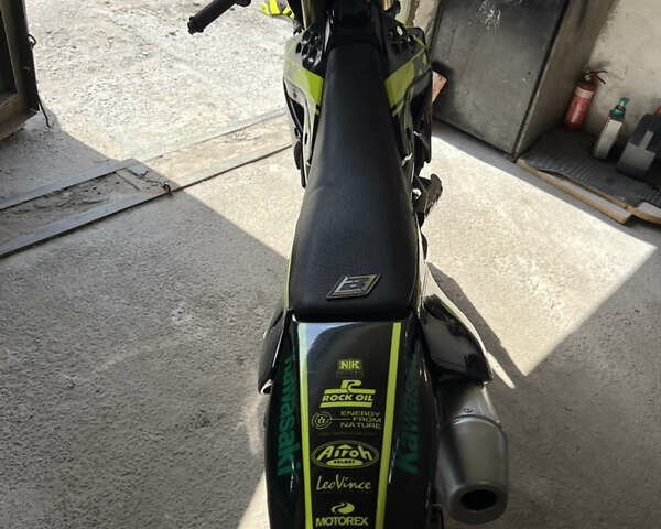 Кавасакі KX 250F, об'ємом двигуна 0.25 л та пробігом 10 тис. км за 2800 $, фото 8 на Automoto.ua