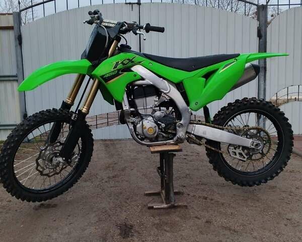Кавасакі KX 450F, об'ємом двигуна 0 л та пробігом 3 тис. км за 5800 $, фото 3 на Automoto.ua