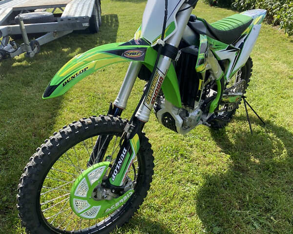 Зеленый Кавасаки KX 450F, объемом двигателя 0.45 л и пробегом 1 тыс. км за 4699 $, фото 6 на Automoto.ua