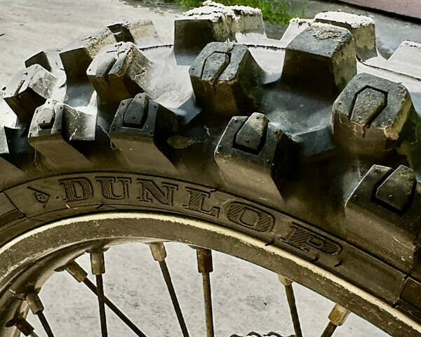 Зеленый Кавасаки KX 450F, объемом двигателя 0.45 л и пробегом 120 тыс. км за 6000 $, фото 16 на Automoto.ua