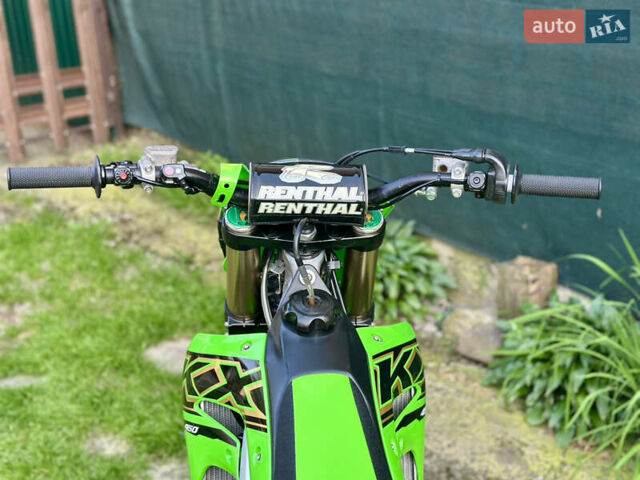 Зеленый Кавасаки KX 450F, объемом двигателя 0.45 л и пробегом 1 тыс. км за 6200 $, фото 18 на Automoto.ua