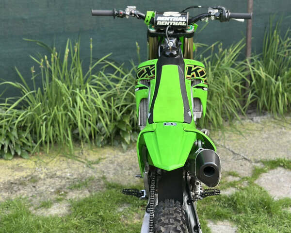 Зеленый Кавасаки KX 450F, объемом двигателя 0.45 л и пробегом 1 тыс. км за 6200 $, фото 10 на Automoto.ua