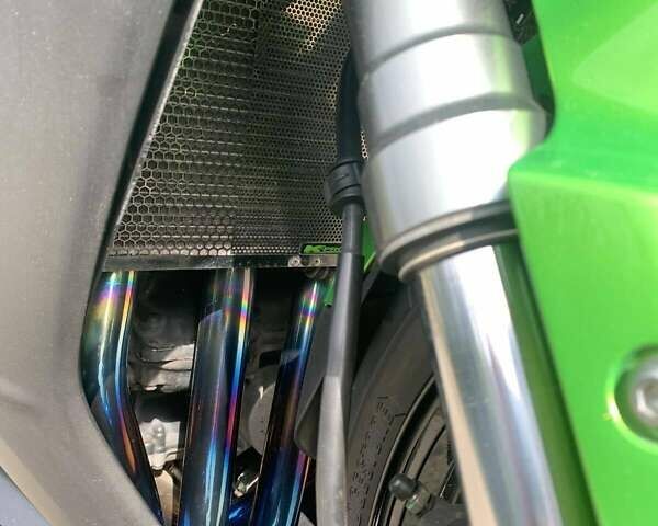 Кавасаки Ninja 1000 SX, объемом двигателя 0 л и пробегом 28 тыс. км за 9400 $, фото 7 на Automoto.ua
