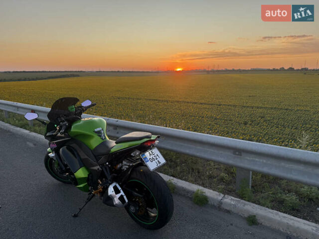 Зеленый Кавасаки Ninja 1000 SX, объемом двигателя 1.04 л и пробегом 21 тыс. км за 9000 $, фото 1 на Automoto.ua