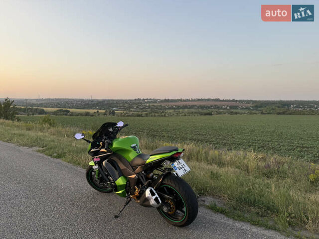 Зеленый Кавасаки Ninja 1000 SX, объемом двигателя 1.04 л и пробегом 21 тыс. км за 9000 $, фото 5 на Automoto.ua