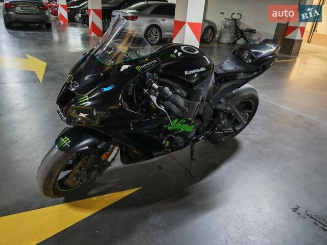 Черный Кавасаки Ninja 1000 ZX-10R, объемом двигателя 1 л и пробегом 3 тыс. км за 13500 $, фото 6 на Automoto.ua