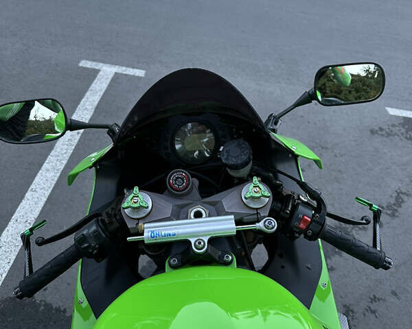 Зелений Кавасакі Ninja 1000 ZX-10R, об'ємом двигуна 1 л та пробігом 21 тис. км за 8100 $, фото 7 на Automoto.ua