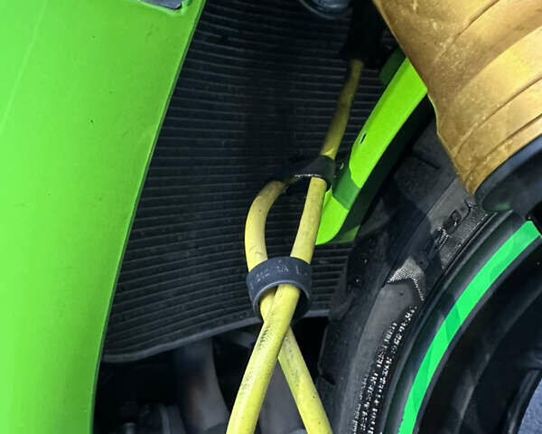Зелений Кавасакі Ninja 1000 ZX-10R, об'ємом двигуна 1 л та пробігом 21 тис. км за 8100 $, фото 20 на Automoto.ua